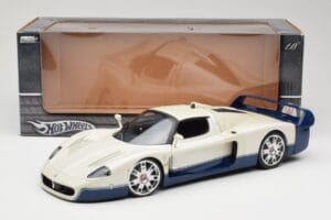 Maserati MC12 White Blue Hot Wheels 1:18 G7158 Diecast — photo 8 of 8