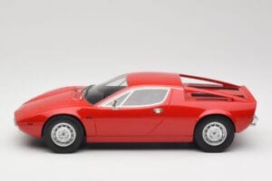 Maserati Merak Red Minichamps 1:18 107123761 Resin — photo 3 of 6