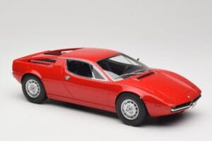 Maserati Merak Red Minichamps 1:18 107123761 Resin — photo 4 of 6