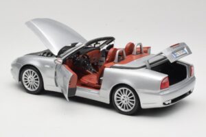 Maserati Spyder Silver Maisto 1:18 31667 Diecast — photo 5 of 8