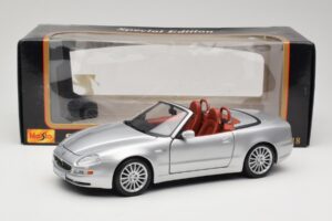 Maserati Spyder Silver Maisto 1:18 31667 Diecast — photo 8 of 8
