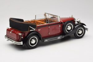 Maybach DS8 Zeppelin Red Anson 1:18 30413 Diecast — photo 3 of 8