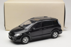 Mazda 5 Black Paudi 1:18 2169BK Diecast — photo 8 of 8