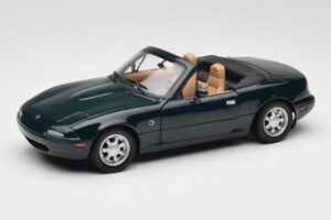 Mazda MX-5 NA Emerald Green Gate 1:18 01017 Diecast