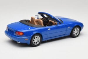 Mazda MX-5 NA Twilight Blue Mica Gate 1:18 1013 Diecast — photo 3 of 8