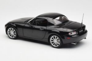 Mazda MX-5 NC Roadster Retractable Hardtop US Spec Black AUTOart 1:18 75971 Diecast — photo 9 of 10
