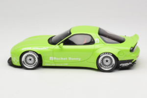 Mazda RX-7 FD Rocket Bunny Pearl Green Otto 1:18 OT1155 Resin — photo 3 of 6