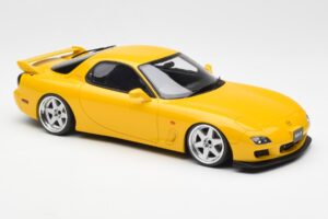 Mazda RX-7 FD Type R Bathurst R Yellow Otto 1:18 OT397 Resin — photo 4 of 6