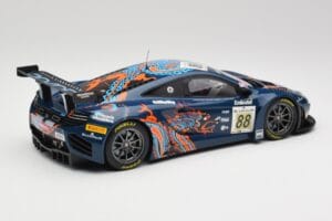 McLaren 12C GT3 #88 Von Ryan Racing A. Barff / T. Goodwin / B. Senna Spa 24 Hours 2013 Minichamps 1:18 151131388 Diecast — photo 2 of 6