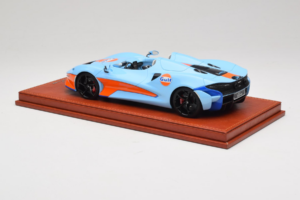McLaren Elva Gulf Livery AB Models 1:18 REMC023 Resin — photo 5 of 7