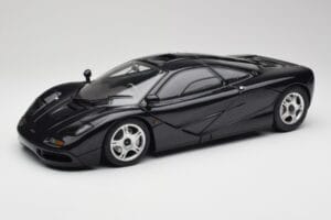 McLaren F1 Blue Metallic Minichamps 1:12 530133130 Diecast