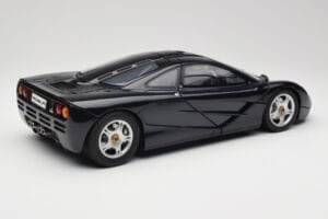 McLaren F1 Dark Blue Metallic Minichamps 1:12 530133128 Diecast — photo 3 of 9