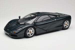 McLaren F1 Dark Green Metallic Minichamps 1:12 530133127 Diecast
