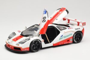 McLaren F1 GTR GT1 #30 West Competition J. Nielsen 1996 UT Models 1:18 39624 Diecast — photo 2 of 8