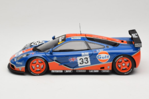 McLaren F1 GTR Gulf #33 R. Bellm / M. Weaver / J-J. Lehto 24 Hours of Le Mans 1996 UT Models 1:18 530161833 Diecast — photo 4 of 8