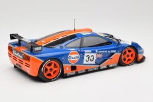 McLaren F1 GTR Gulf Racing #33 S. Bellm / A. Weaver / J. Lehto 24 Hours of Le Mans 1996 Minichamps 1:18 530133633 Diecast — photo 3 of 8