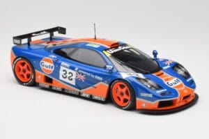 McLaren F1 GTR Gulf Racing #33 S. Bellm / A. Weaver / J. Lehto 24 Hours of Le Mans 1996 Minichamps 1:18 530133633 Diecast — photo 6 of 8