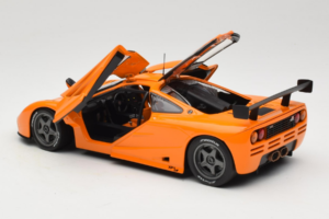 McLaren F1 Le Mans Orange UT Models 1:18 530151890 Diecast — photo 5 of 8