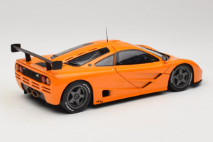McLaren F1 Le Mans Orange UT Models 1:18 530151890 Diecast — photo 3 of 8