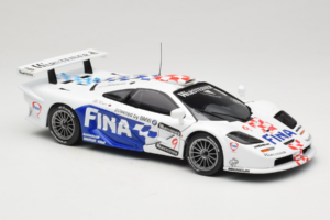 McLaren F1 GTR #9 P. Kox / R. Ravaglia FIA GT Championship 1997 UT Models 1:18 39711 Diecast — photo 6 of 8