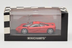 McLaren F1 Red Minichamps 1:43 433133438 Diecast — photo 4 of 4