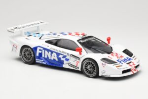 McLaren F1 GTR #8 Team BMW J-J. Lehto / S. Soper FIA GT Championship 1997 UT Models 1:18 39710 Diecast — photo 6 of 8