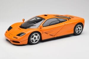 McLaren F1 Orange Minichamps 1:12 530133131 Diecast