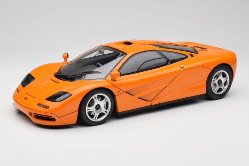 McLaren F1 Orange Minichamps 1:12 530133131 Diecast