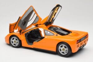 McLaren F1 Orange Minichamps 1:18 530133421 Diecast — photo 5 of 8