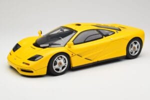 McLaren F1 Yellow Minichamps 1:12 530133121 Diecast