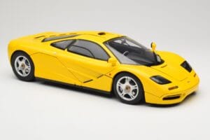 McLaren F1 Yellow Minichamps 1:12 530133121 Diecast — photo 7 of 9