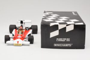 McLaren M23 Ford #1 E. Fittipaldi F1 1975 Minichamps 1:18 530751801 Diecast — photo 8 of 9