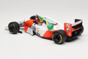 McLaren MP4/8 Ford #8 A. Senna Winner European GP Donington 1993 Minichamps 1:18 540931848 Diecast — photo 5 of 6