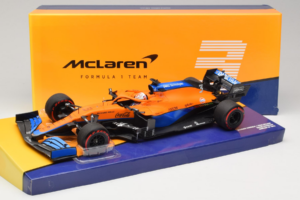 McLaren MCL35M Mercedes #3 D. Ricciardo McLaren F1 Team Bahrain Grand Prix 2021 Minichamps 1:18 533211803 Resin — photo 7 of 7