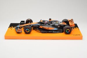 McLaren MCL60 #81 O. Piastri Australian GP 2023 Minichamps 1:18 533231881 Diecast