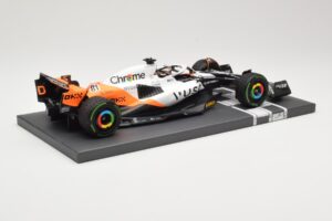 McLaren MCL60 #81 O. Piastri Monaco GP 2023 Minichamps 1:18 537232581 Diecast — photo 3 of 6