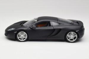 McLaren MP4-12C Matt Satellite Grey Minichamps 1:18 110133024 Diecast — photo 4 of 8