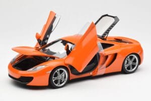 McLaren MP4-12C Orange AUTOart 1:18 76006 Diecast — photo 2 of 8