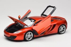 McLaren MP4-12C Orange Metallic Minichamps 1:18 110133020 Diecast — photo 2 of 8
