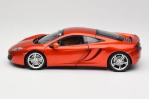 McLaren MP4-12C Orange Metallic Minichamps 1:18 110133020 Diecast — photo 4 of 8