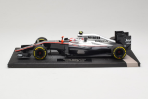 McLaren MP4-30 Honda #22 J. Button McLaren Honda F1 Team Australian Grand Prix 2015 Minichamps 1:18 537151822 Diecast