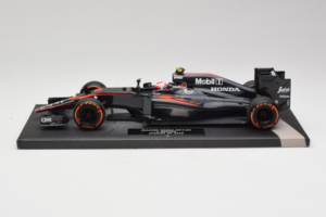 McLaren MP4-30 Honda #22 J. Button McLaren Honda F1 Team Spanish Grand Prix 2015 Minichamps 1:18 537151122 Diecast