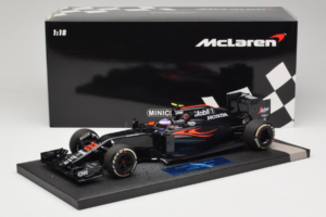 McLaren MP4-31 Honda #22 J. Button McLaren Honda F1 Team Chinese Grand Prix 2016 Minichamps 1:18 537161822 Diecast — photo 7 of 7