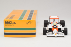 McLaren MP4/4 Honda #12 A. Senna Marlboro McLaren F1 World Champion 1988 Minichamps 1:18 540881812 Diecast — photo 6 of 7