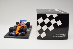 McLaren MCL33 Renault #14 F. Alonso Last F1 Race Abu Dhabi GP 2018 Minichamps 1:18 537183914 Diecast — photo 6 of 6