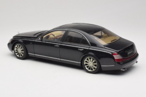 Maybach 57S Black AUTOart 1:18 76156 Diecast — photo 6 of 7