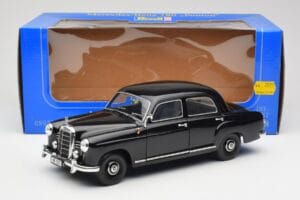Mercedes 180 W120 Ponton Black Revell 1:18 08973 Diecast — photo 8 of 8
