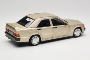 Mercedes 190E W201 2.3-16 Smoke Silver Metallic Norev 1:18 183831 Diecast — photo 3 of 8