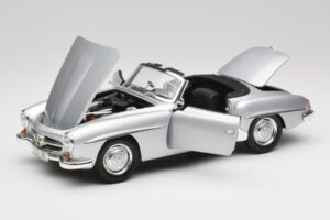 Mercedes 190 SL W121 Silver Grey Minichamps 1:18 100037031 Diecast — photo 2 of 8