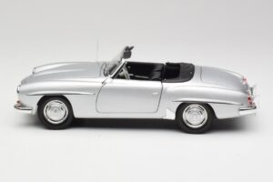 Mercedes 190 SL W121 Silver Grey Minichamps 1:18 100037031 Diecast — photo 4 of 8